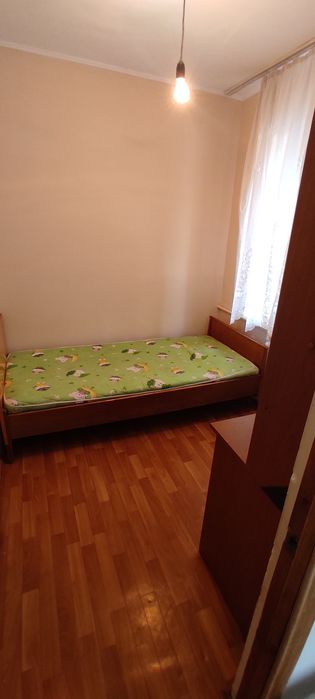 Продам квартиру 3 комнатную