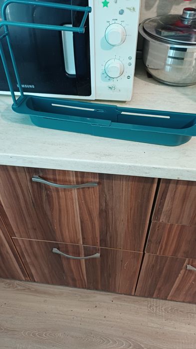 Разтегателен органайзер за мивка