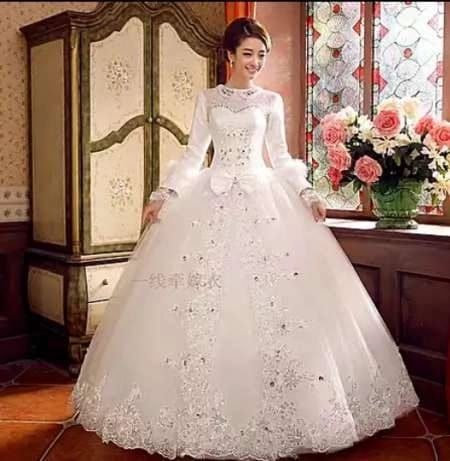 продам свадебные платья