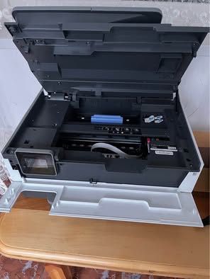 HP OfficeJet 8012e All-in-One Printer