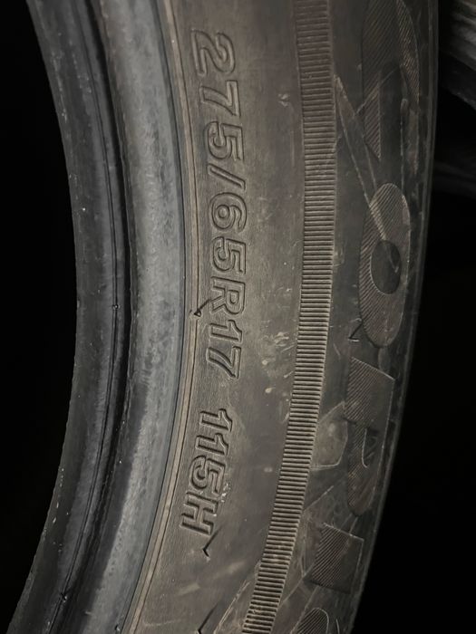 Продам резину 2 комплекта