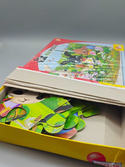 Детски макси пъзел Bing „Наблюдаваме природата“,24 части,70x50 см (3+)