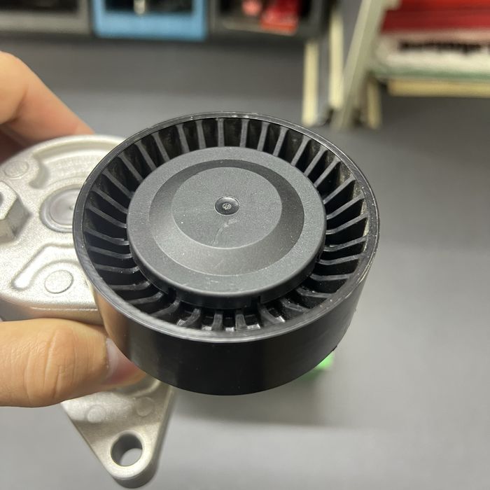 Ролик натяжителя bmw e34 m50 бмв е34 м50