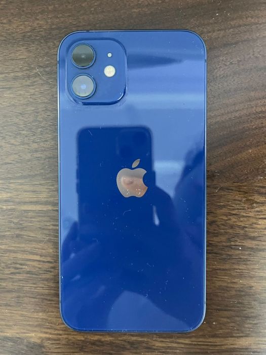 Продам iPhone 12 64GB