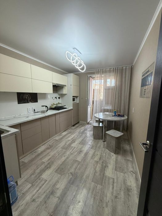 Продам 1 комн в 19 микр.