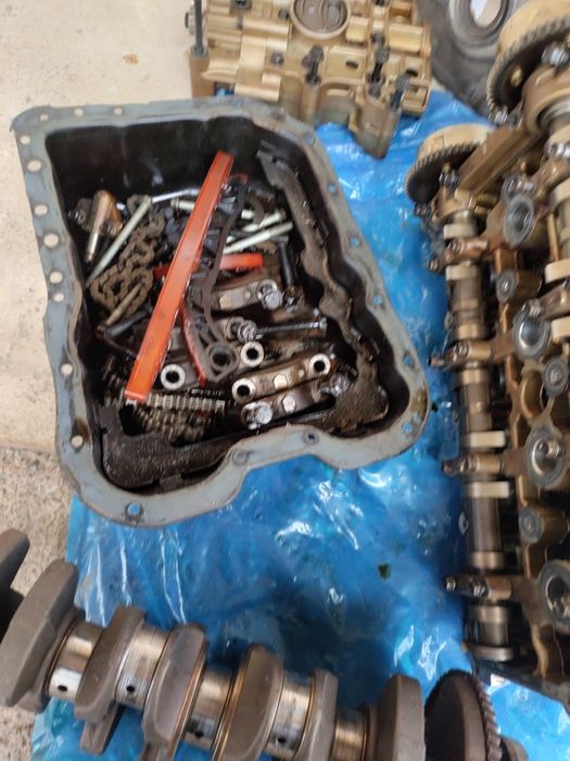 Двигатель на запчасти