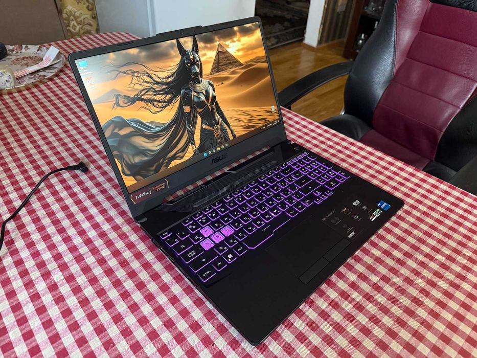 Asus Tuf F15. Core i7 11800h. Rtx 3050. Ram 16gb. Ssd 512gb