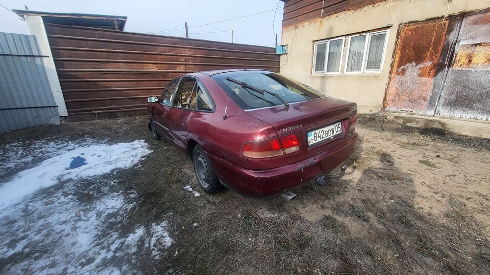 Митсубиси галант