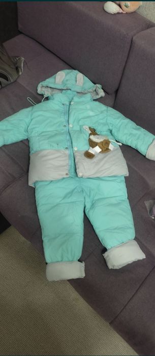 Продам комбинезон на рост 100