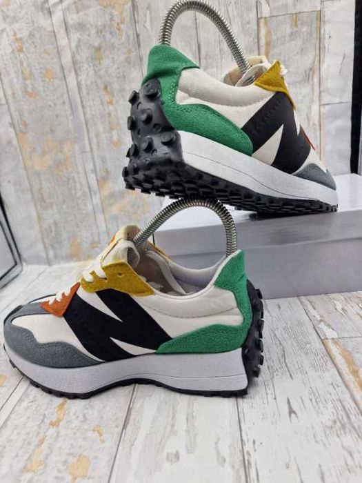 МОДА! New Balance 327 Multicolor от/до 36-44 номер (цветни)