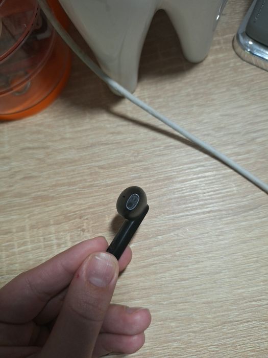 Căști in ear Bluetooth