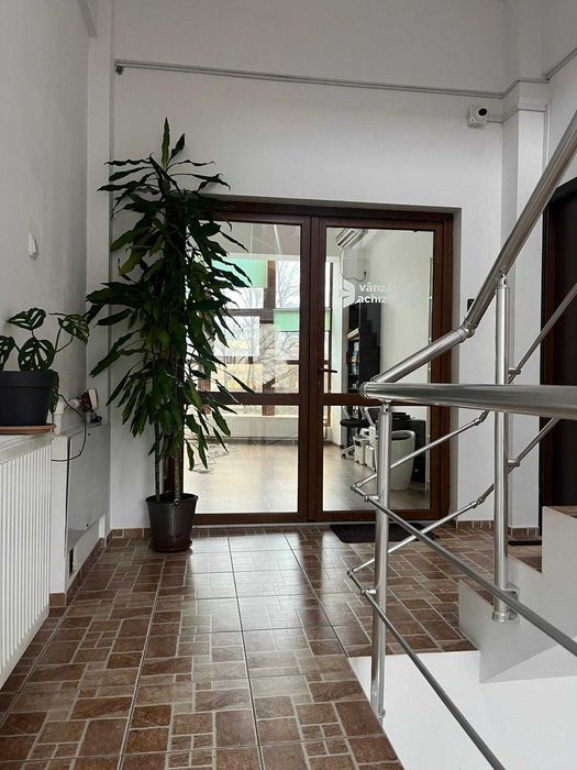BIROU SPATIOS in cladire de birouri. PLOIESTI Str. Trotus4