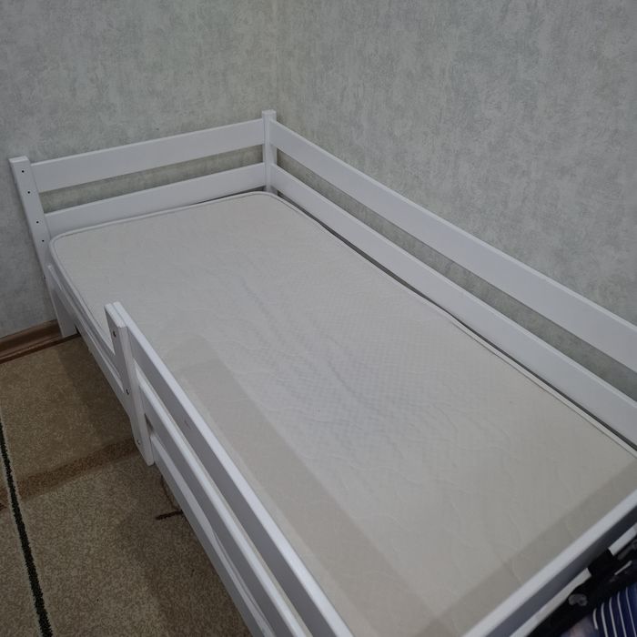 Продам детсеую кровать