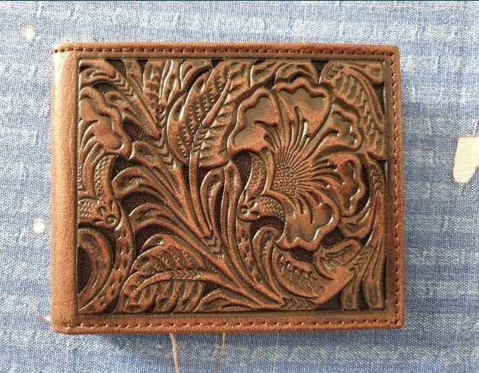 Portofele bărbătești