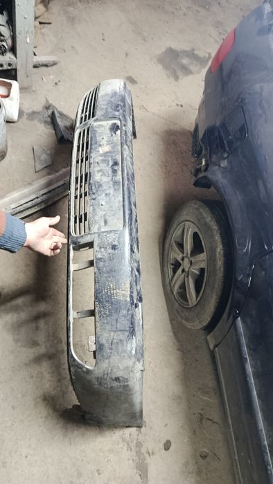 Продам на Ауди А6 С4