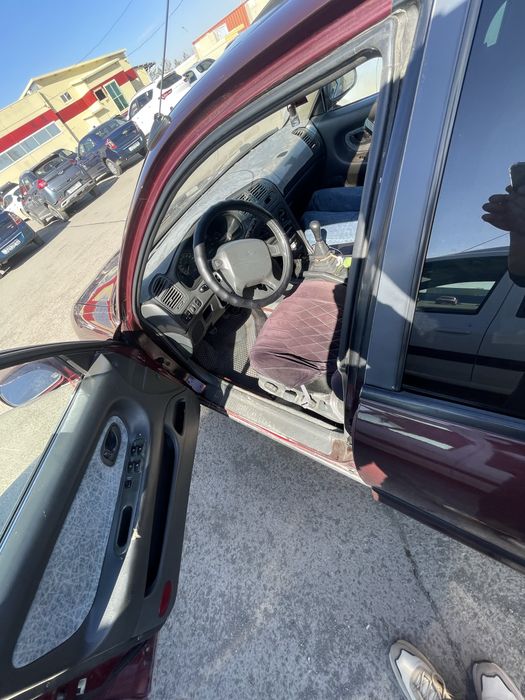 Продам Митсубиси галант срочно