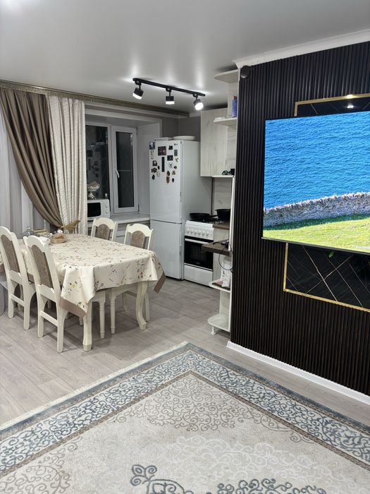 Продам 2 комнатную квартиру 342 кв