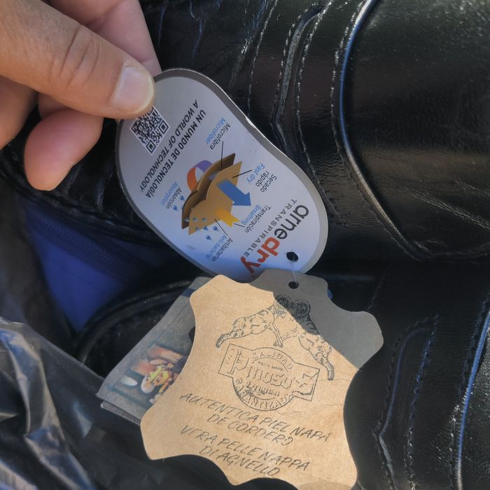 Pinoso затворени обувки естествена кожа