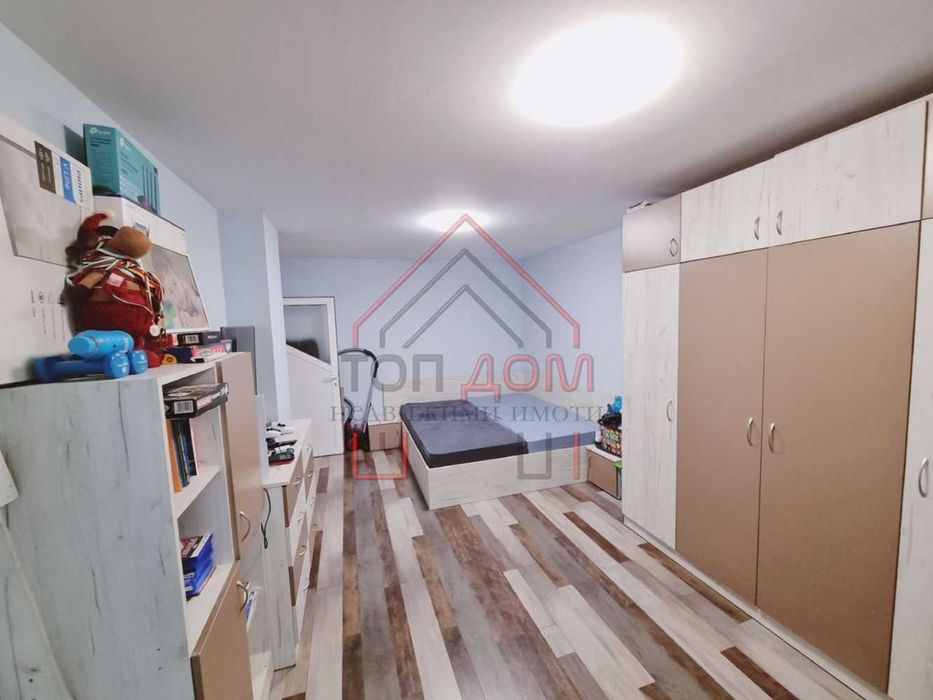 Продава се Тристаен апартамент в Варна, Цветен квартал - 61 кв.м за 1722 €/кв.м - Снимка #5