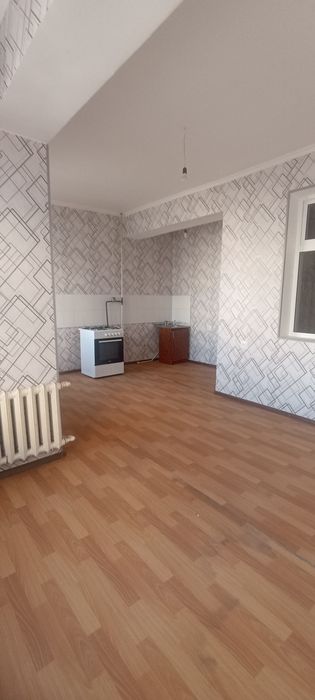 Гулистон поворотдан квартира