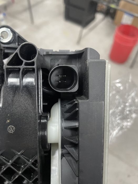 задна камера vw golf8/голф8