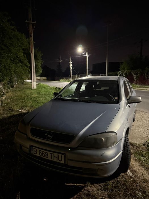 Vand opel astra 1.6 benzina pentru dezmembrat