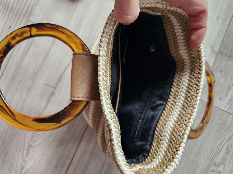 Кокетна чанта  NA-KD в бежави нюанси, бохо стил