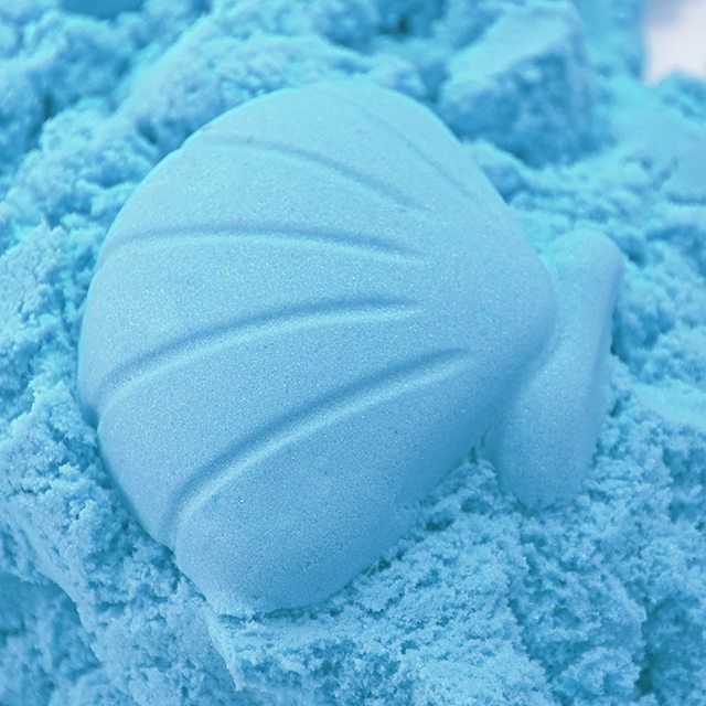 Кинетический песок 5 г с бассейном и формочками Kinetic sand