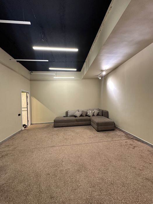 Bodomzor podval ofis arendaga 131 kvadrat