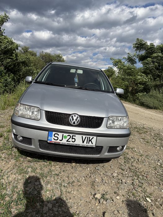 VOLKSWAGEN Polo 2001