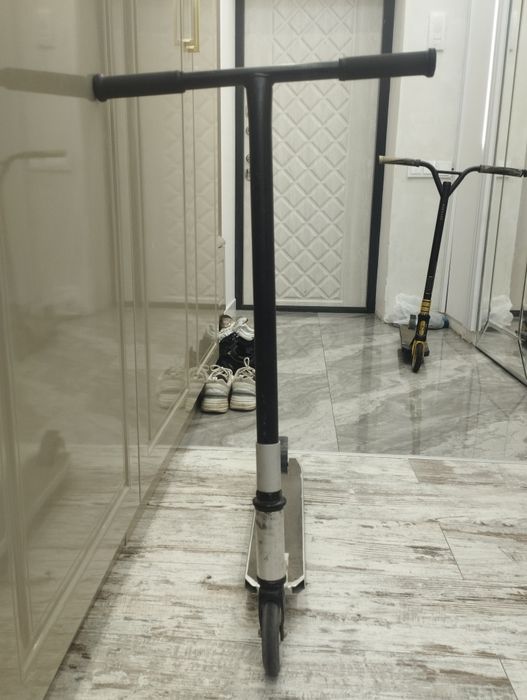 Продам трюковой самокат