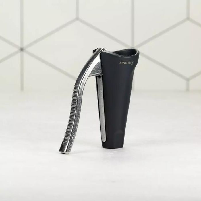 Spargator de nuci manual gri, Kinghoff