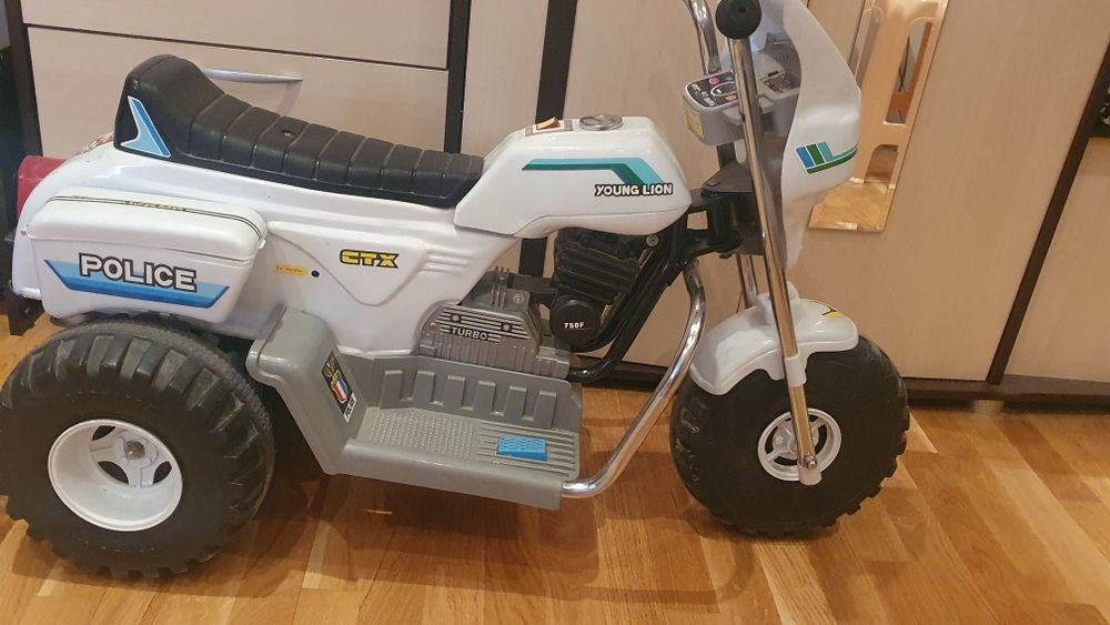 Продам 3колесный детский велосипед и мотоцикл