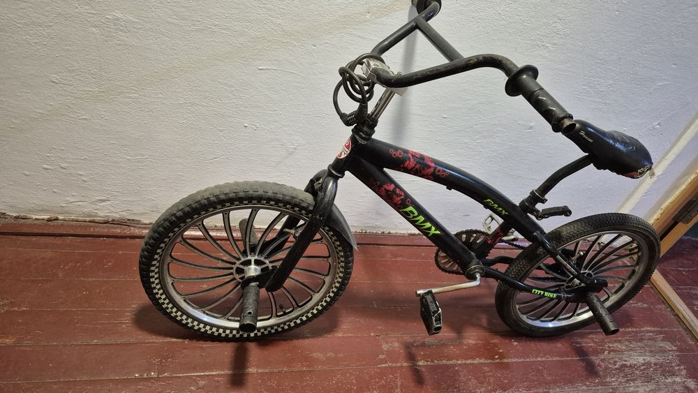 Трюковой велосипед BMX