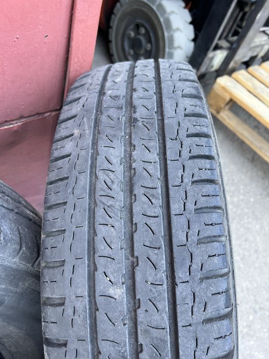 BFGoodrich Activan 215/75/R16C