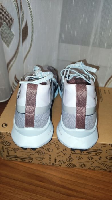 Дамски маратонки Nike