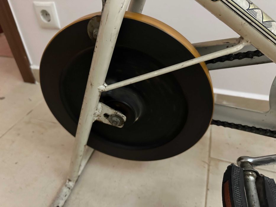 Антикварен Ретро Велоергометър БАЛКАН соц носталгия