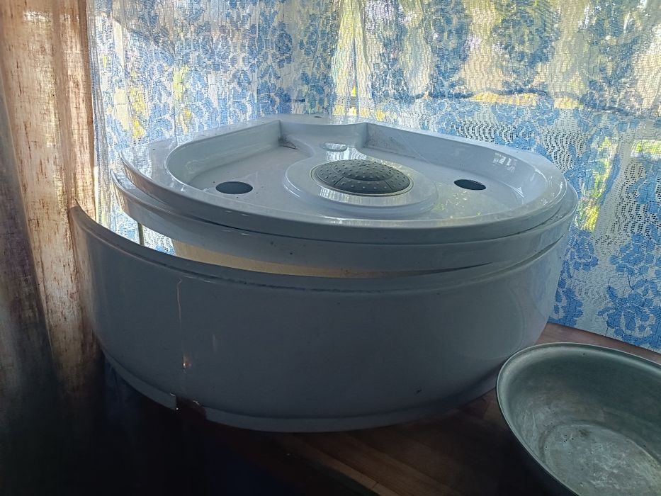 Продам душевую кабинку недорого