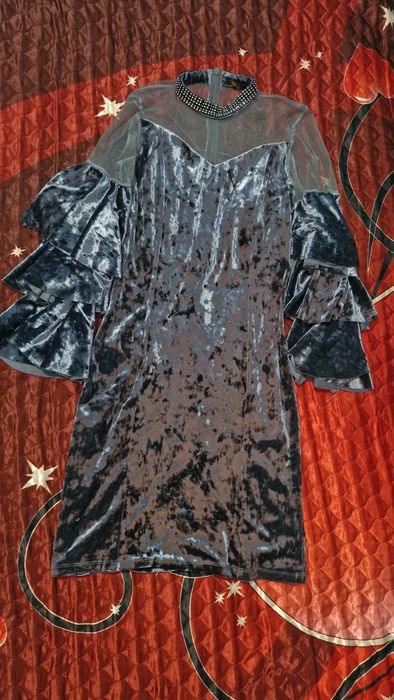 Красивые нарядные платья по скидке