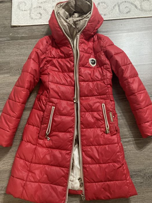 Куртка зимняя  подростковая на девочку