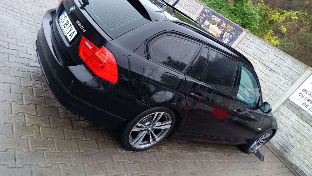 Vând bmw e91,an2011,