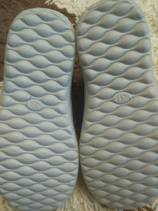 Детски обувки нови