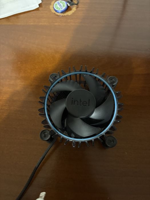 Vand cooler procesor lga 1700