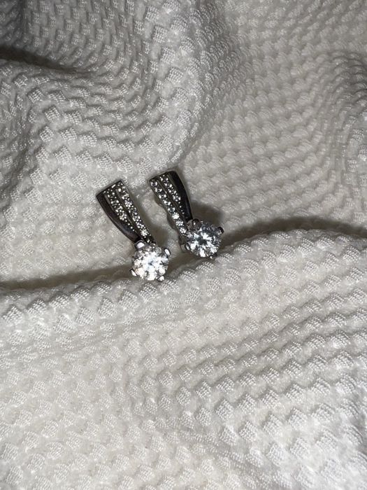 Серьги «Белые паруса» из белого золота с камнями цирокония вес 3,5 гр