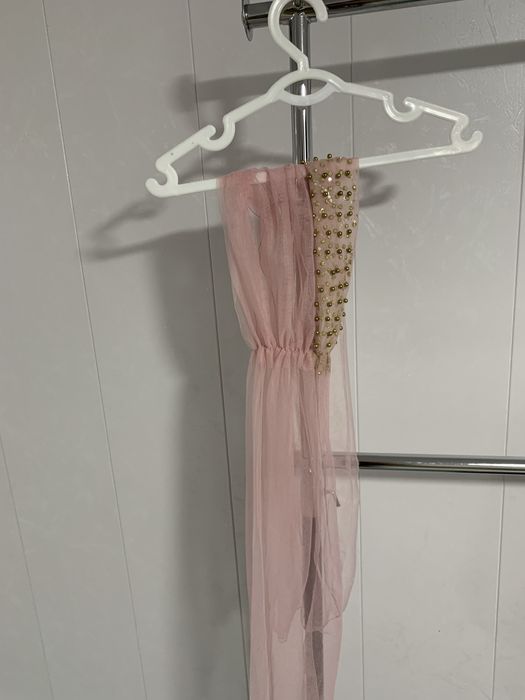 Янги рўмол ва шарфлар келинчаклар учун  40.000 сумдан