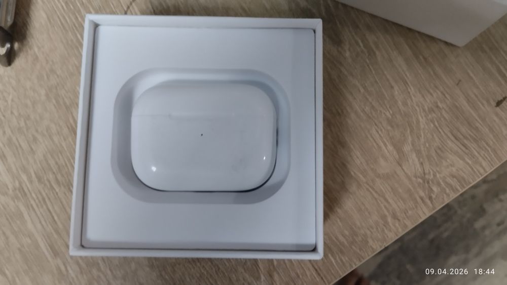 Продам Айрподс про в отличном состоянии