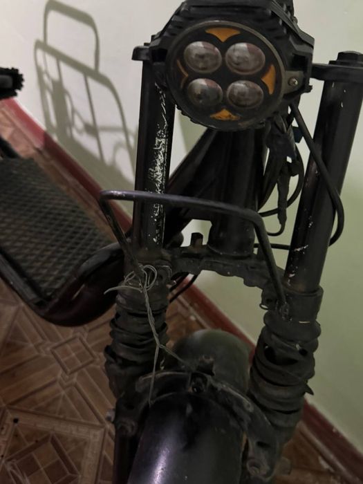 Elektroniy skuter