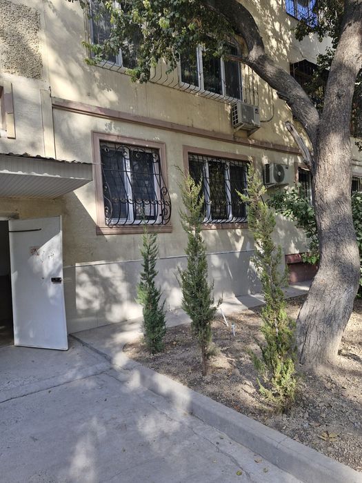 4-х комнатная квартира в Юнусабад 8 квартал