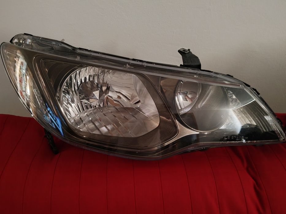 Faruri Honda Civic Sedan