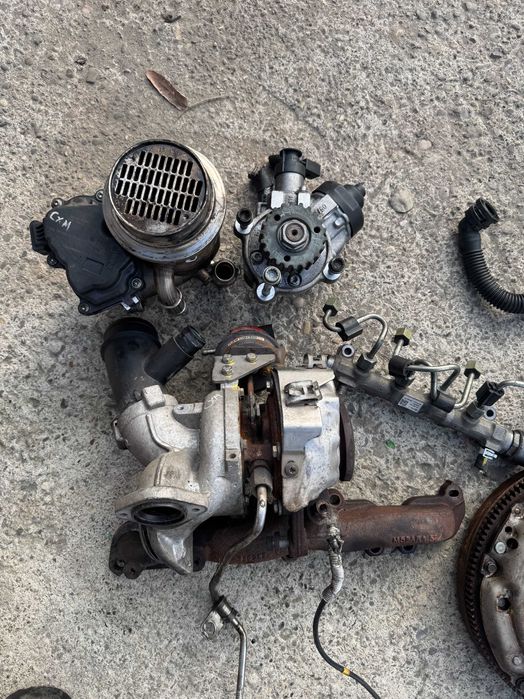 EGR Cu Racitor Gaze 1.6 TDI CXM Octavia 3 Passat Golf Touran Superb